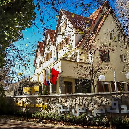 Hotel Perce Neige อิเฟรน ภายนอก รูปภาพ