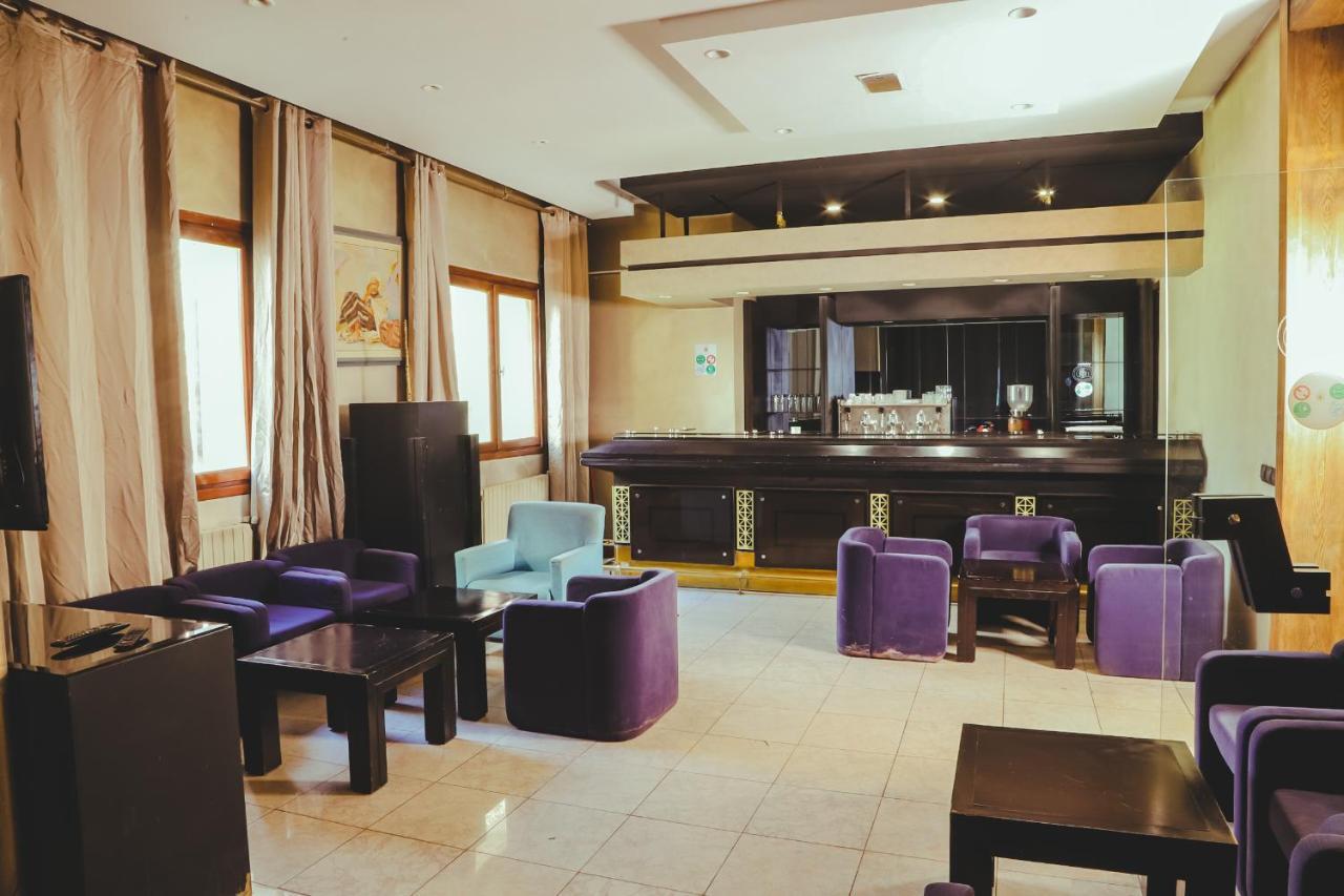 Hotel Perce Neige อิเฟรน ภายนอก รูปภาพ